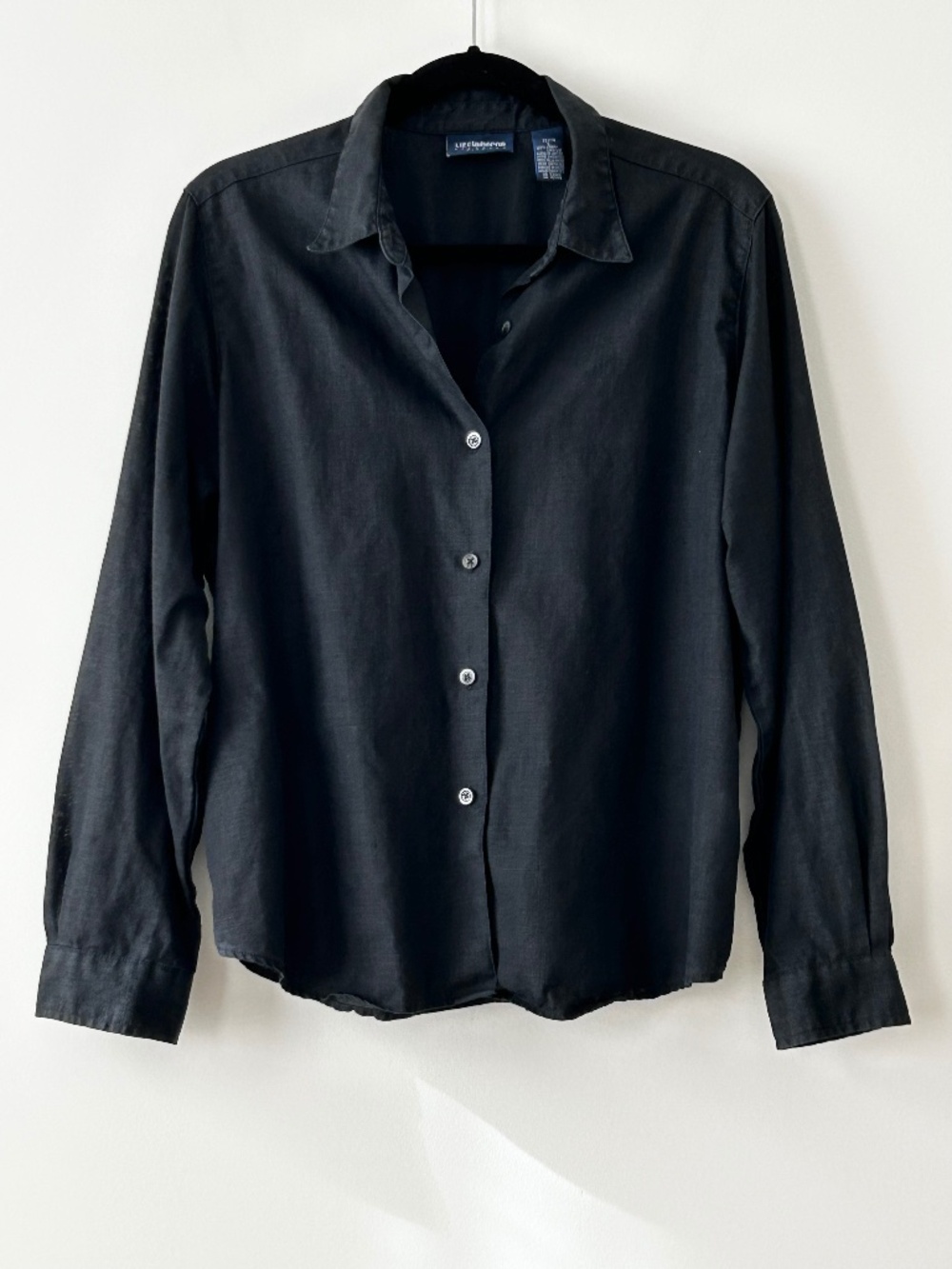 Liz Claiborne Liz Sport Black 100% Linen Shirt